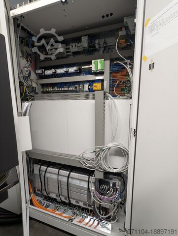 Machining center Mikron HPM 800U