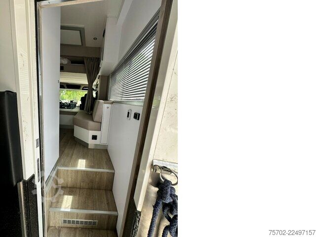 Van Mercedes-Benz Actros 2651 STX AKX 9 Pferde Automatik, WoMo