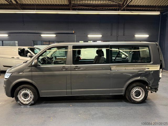 Kleinbus VOLKSWAGEN T6.1 Lang 4 Motion Kamera 8 Sitze Navi LED ACC