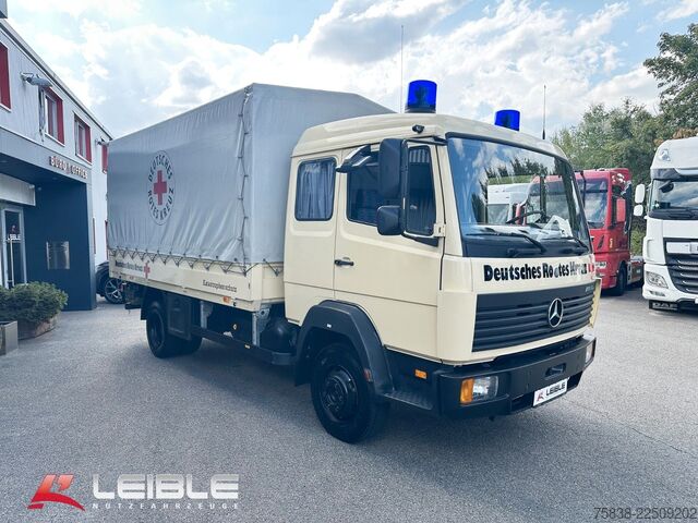 Curtain sider van MERCEDES-BENZ 811*Pritsche+Plane*DoKa*11Tkm*AHK*TOP*