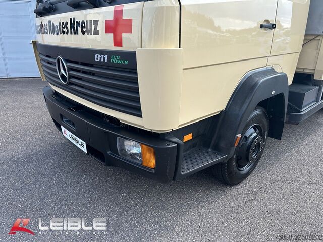 Curtain sider van MERCEDES-BENZ 811*Pritsche+Plane*DoKa*11Tkm*AHK*TOP*