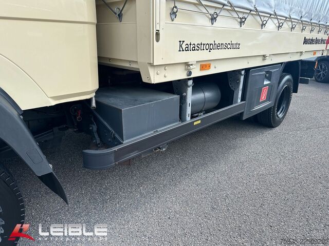 Curtain sider van MERCEDES-BENZ 811*Pritsche+Plane*DoKa*11Tkm*AHK*TOP*