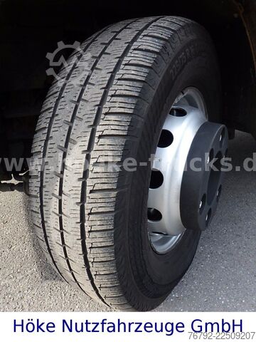 Dreiseitenkipper IVECO 70 C 18 DoKa/Kipper/Palfinger Kran/Greifer/2xAHK