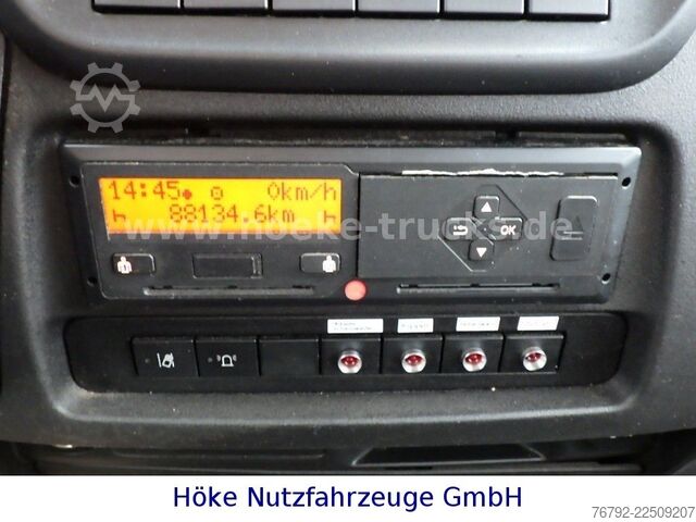 Dreiseitenkipper IVECO 70 C 18 DoKa/Kipper/Palfinger Kran/Greifer/2xAHK