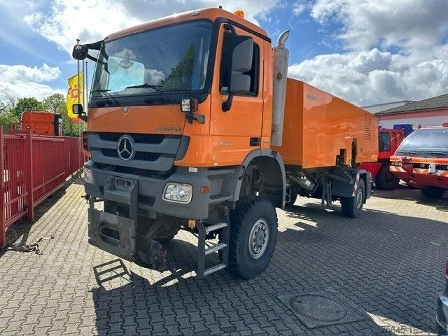 Airport winter maintenance equipment Mercedes-Benz Actros 2036 AK Allrad , Airport