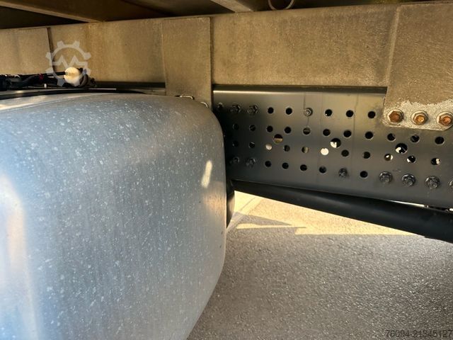 LKW mit Pritsche (offen) MERCEDES-BENZ Actros 2536 6x2 KRAN 20m FUNK Pritsche 7,5m