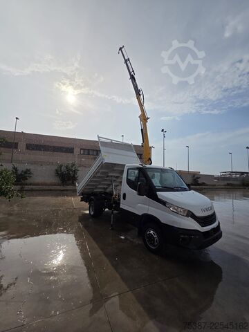 Dreiseitenkipper Iveco 35C16