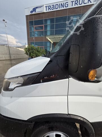 Dreiseitenkipper Iveco 35C16