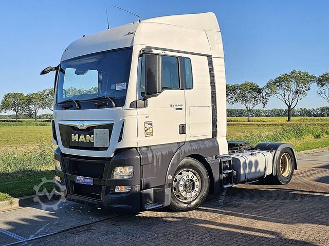 Standard-SZM MAN 18.440 TGX