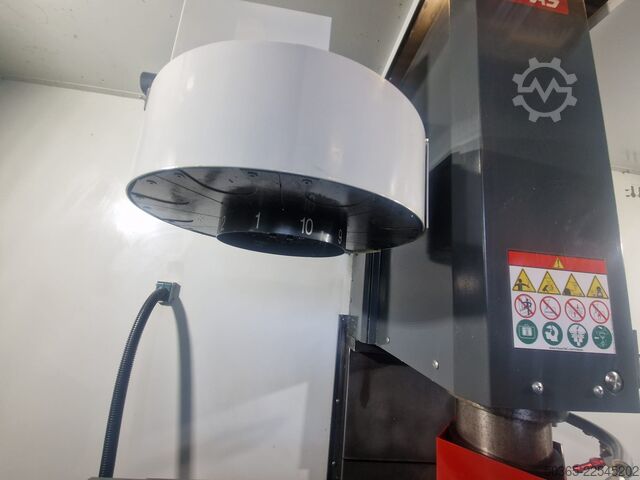 Vertikales Bearbeitungszentrum Haas TM-2P