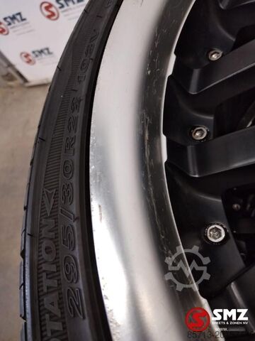 Tyre Volkswagen Occ Band 295/30R22 103V Roadian HP Nexen set