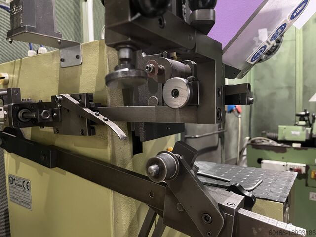 Spanteilernut Schleifautomat PERUZZI SR600