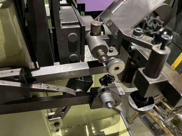 Spanteilernut Schleifautomat PERUZZI SR600