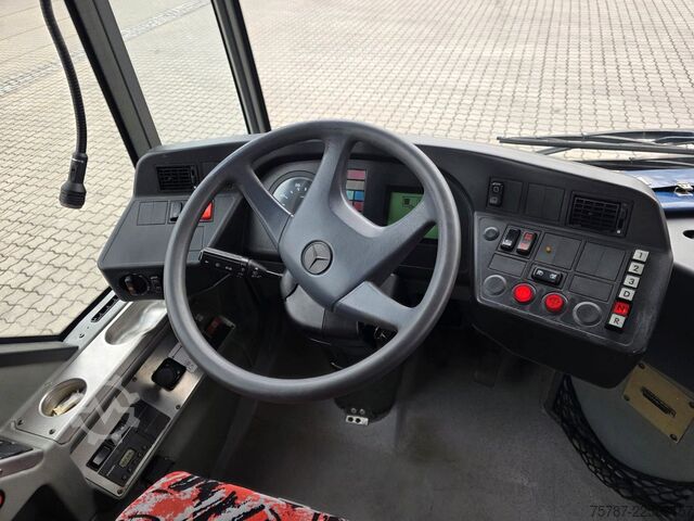 Überlandbus MERCEDES-BENZ LE 530 40+56+1+1