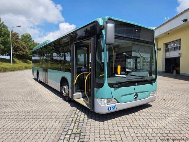 Überlandbus MERCEDES-BENZ LE 530  n40+56+1+1
