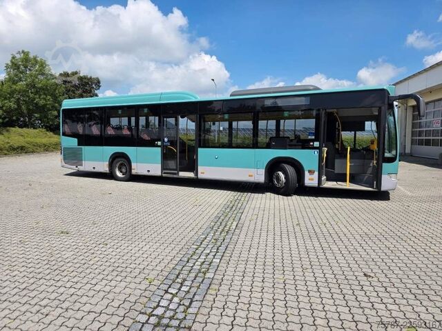 Überlandbus MERCEDES-BENZ LE 530  n40+56+1+1