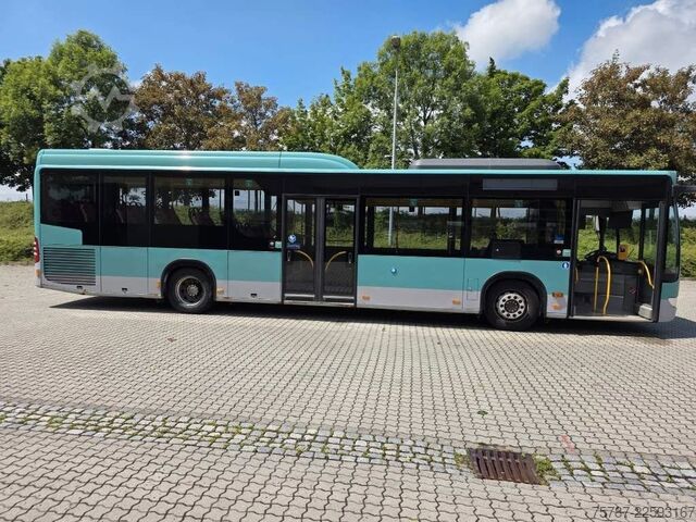 Überlandbus MERCEDES-BENZ LE 530  n40+56+1+1