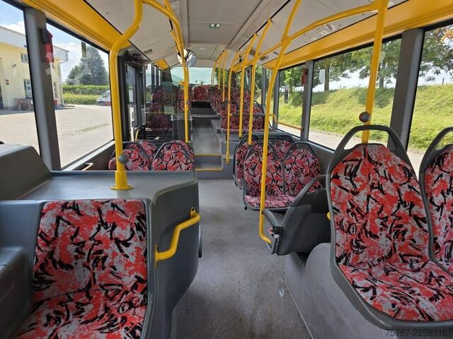 Überlandbus MERCEDES-BENZ LE 530  n40+56+1+1