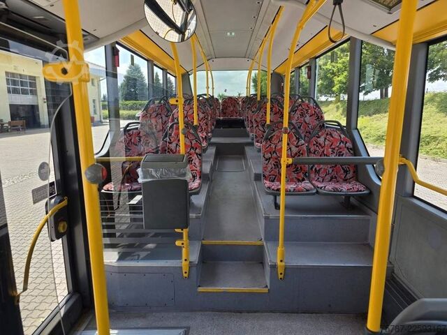 Überlandbus MERCEDES-BENZ LE 530  n40+56+1+1