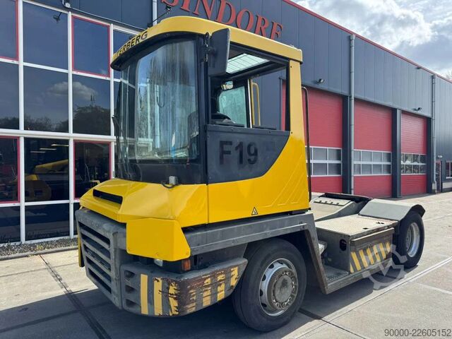 Terminal tractor Terberg RT 283