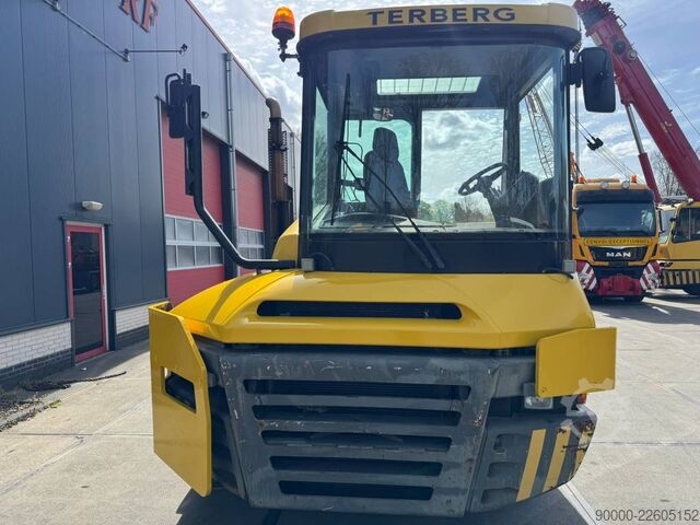 Terminal tractor Terberg RT 283