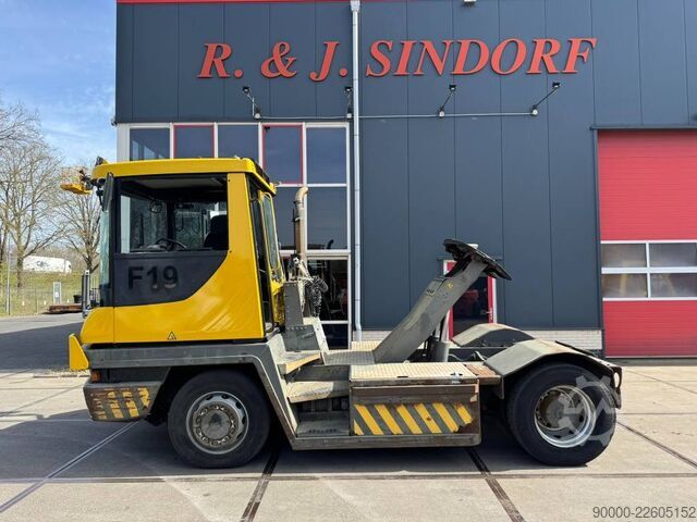 Terminal tractor Terberg RT 283