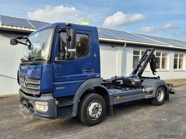 Roll-off tipper truck mercedes-benz 1224 L Atego City Abrollkipper NEU AHK Euro 6