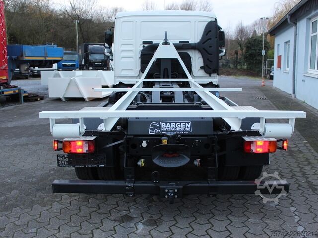 Swap chassis trailer ungesetzt Abrollcontainer City Rahmen