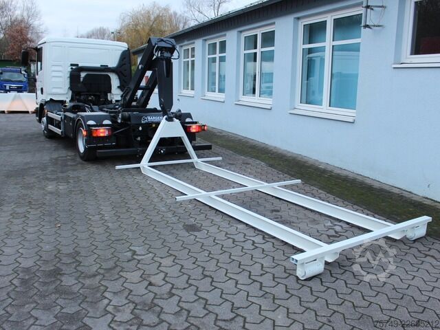 Swap chassis trailer ungesetzt Abrollcontainer City Rahmen