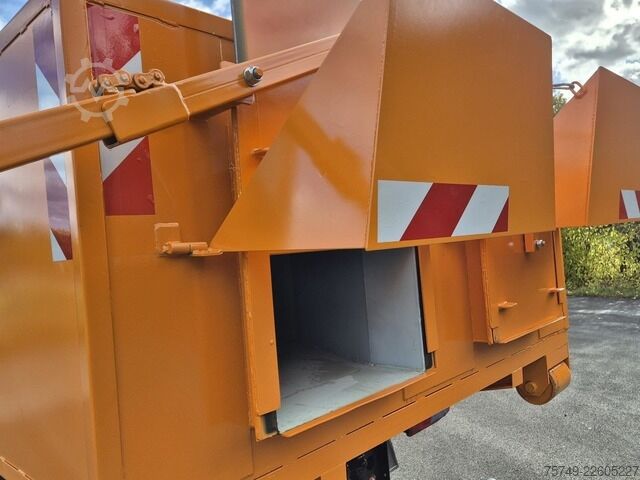 Swap chassis trailer ungesetzt City Abrollthermocontainer 4m/3
