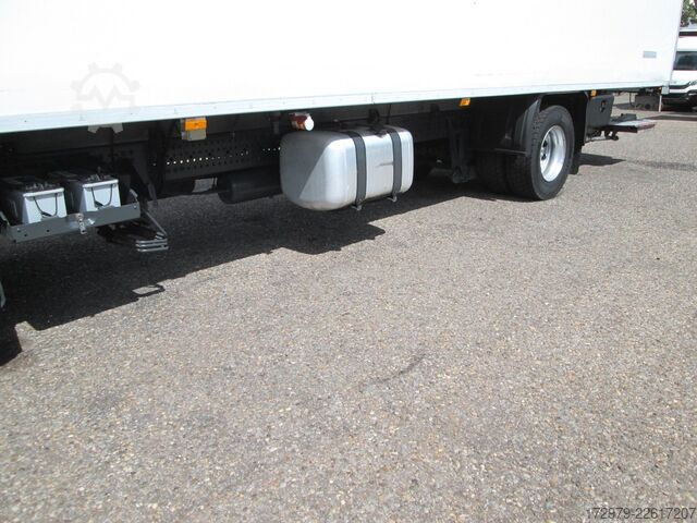 Kühlkoffer-LKW MERCEDES-BENZ Antos 1827 *XXL-Carrier Kühlkoffer 8.90m*