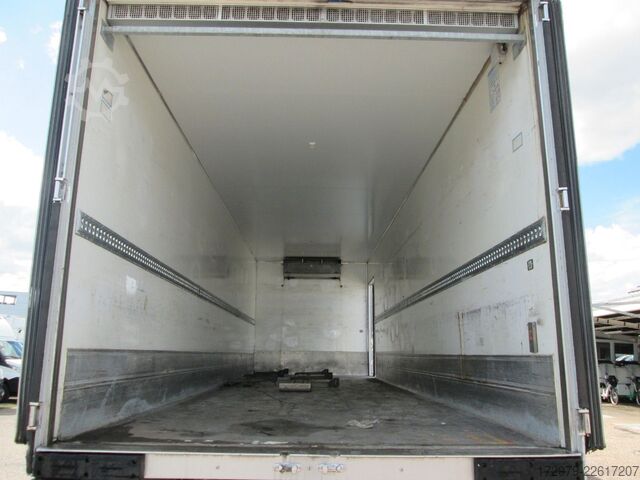 Kühlkoffer-LKW MERCEDES-BENZ Antos 1827 *XXL-Carrier Kühlkoffer 8.90m*