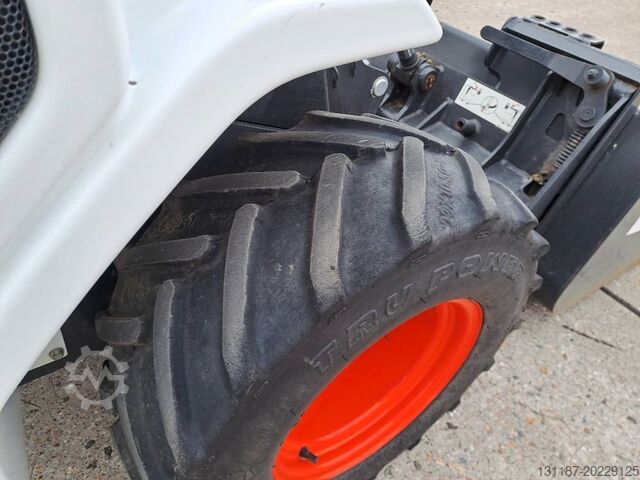 Wheel loader Bobcat L28