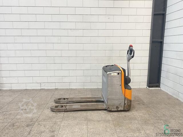 Pallet truck Still EXU16