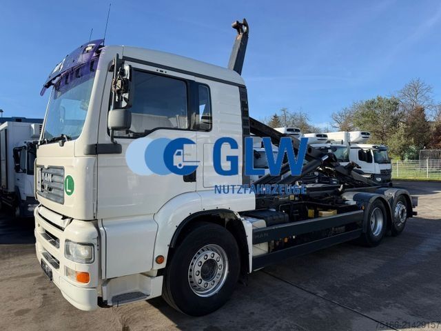 Roll-off tipper truck MAN TGA 26.440 BL Abrollkipper*Klima*AHK*LENKACHSE