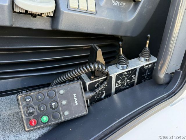 Roll-off tipper truck MAN TGA 26.440 BL Abrollkipper*Klima*AHK*LENKACHSE