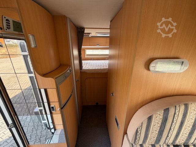 Alcove camper LAIKA Kreos 3001