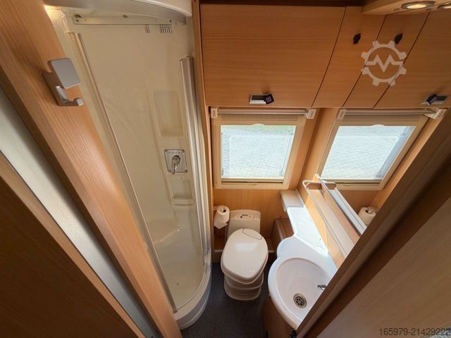 Alcove camper LAIKA Kreos 3001