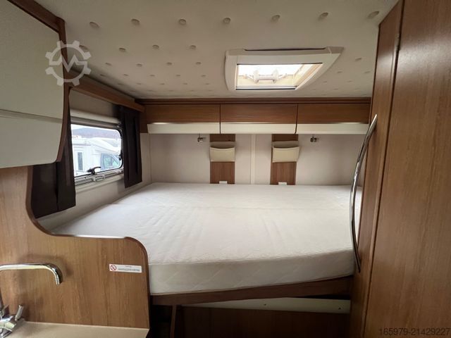 Semi-integrated camper EURAMOBIL Profila PT 590 FB