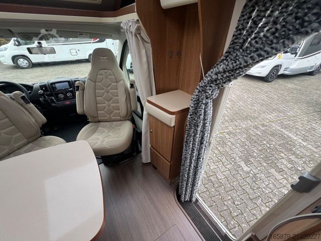 Semi-integrated camper EURAMOBIL Profila PT 590 FB