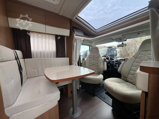 Semi-integrated camper EURAMOBIL Profila PT 590 FB