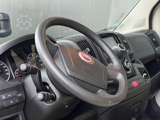 Semi-integrated camper EURAMOBIL Profila PT 590 FB