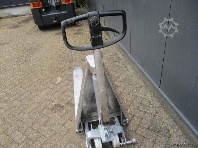 High lifting pallet truck BT HL 1000i