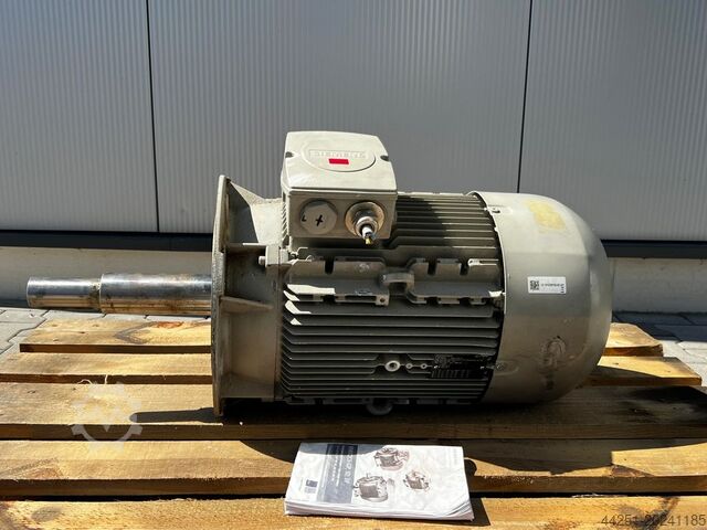 Drehstrommotor 11kW Siemens 1AV3164C 1LE1003-1DC42-2GB4‑Z