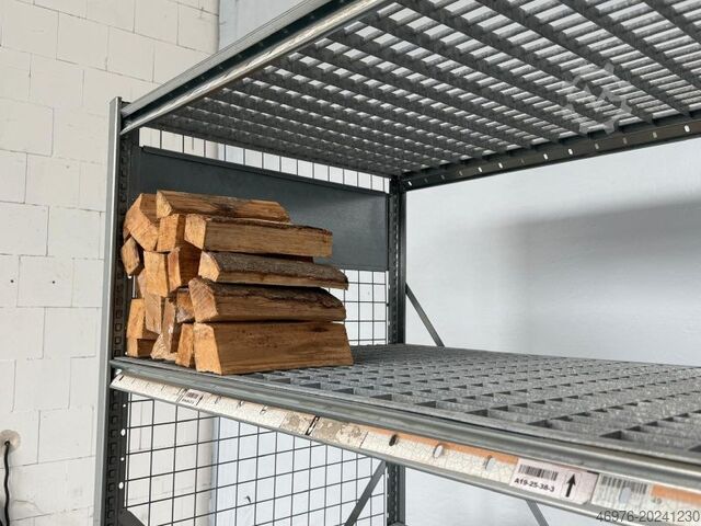 Firewood rack, shelf rack Dexion HI280 / Gitterrostboden / Regallänge: 1,38 lfm.