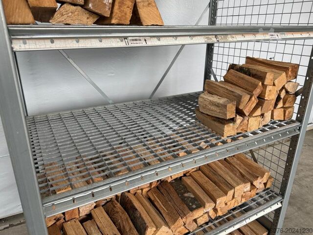 Firewood rack, shelf rack Dexion HI280 / Gitterrostboden / Regallänge: 1,38 lfm.