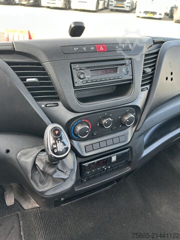 BE tractor Iveco Daily 40C17 3.0 Hi Matic / BE Trekker / 296 dkm...