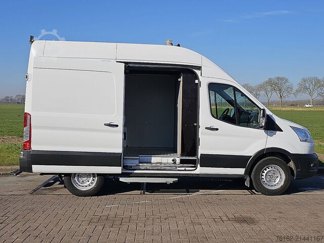 High-roof van FORD TRANSIT 2.0 L2H3 4x4 170Pk AWD!