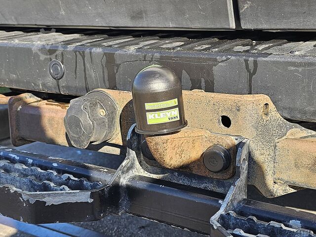 High-roof van FORD TRANSIT 2.0 L2H3 4x4 170Pk AWD!