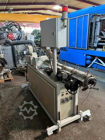 Einschneckenextruder Hussmann ES35 x 30D + Saw and Extractor